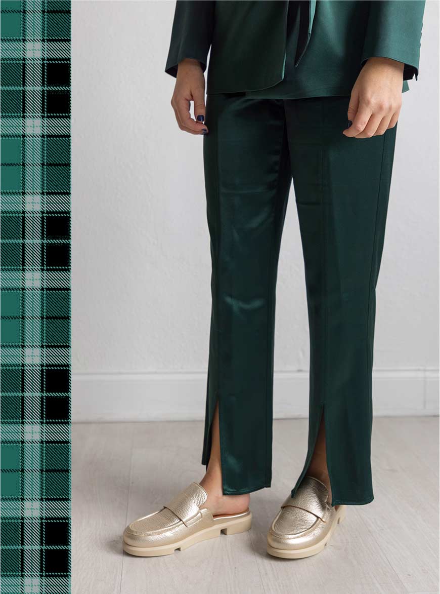 Saccar: a metallic mule with flexible sole